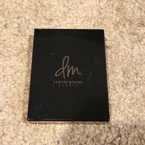 DM Balm Contour: Medium 2